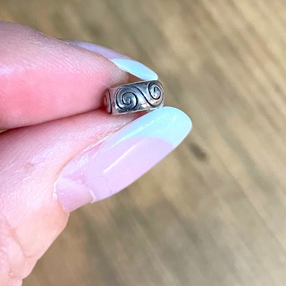 Chamilia sterling silver spacer charm
